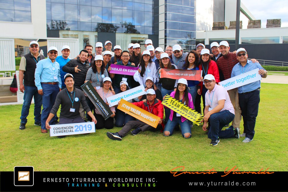 Team Building Colombia | Team Building Empresarial con Cuerdas Bajas en Bogotá