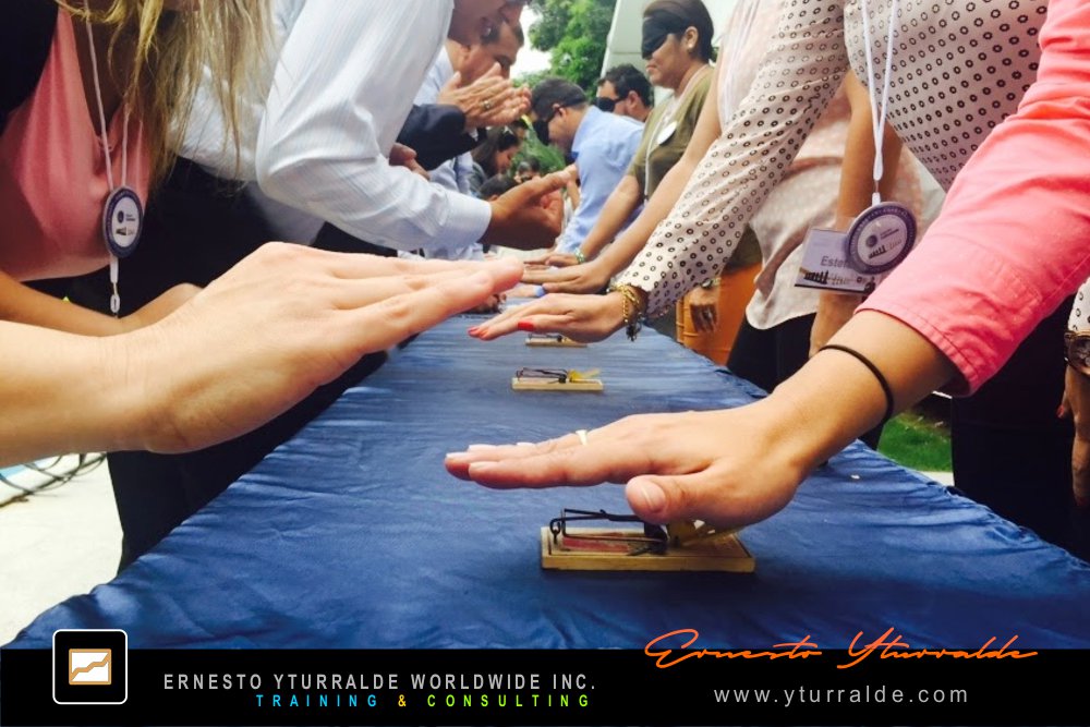Equiperos | Team Building Bogotá | Dinámicas empresariales de liderazgo y comunicación efectiva