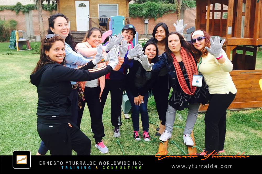 Team Building Colombia | Taller de Trabajo en Equipo en Bogotá, conexión y confianza